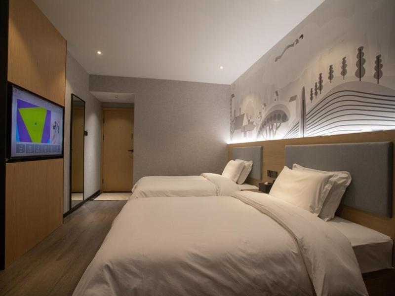 Thank Inn Chain Hotel Hunan Huaihua Hecheng District South High Speed Rail Station Eksteriør bilde