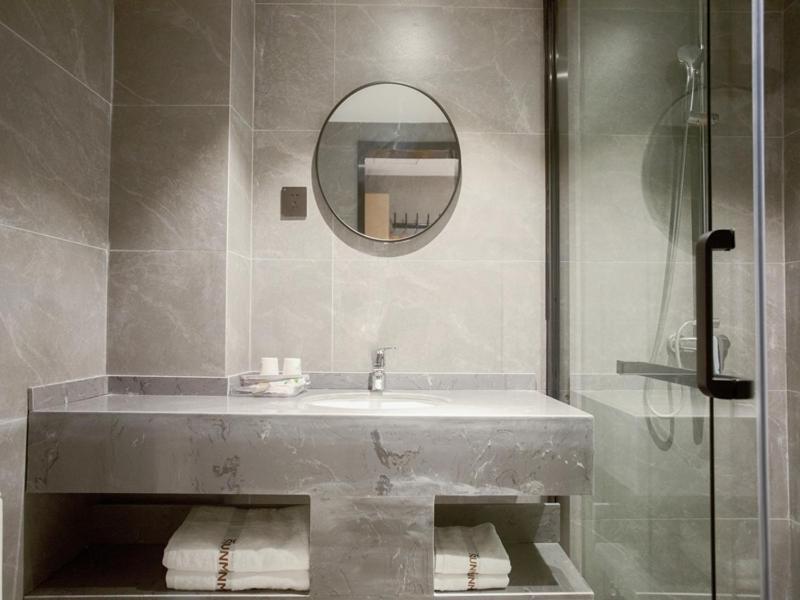 Thank Inn Chain Hotel Hunan Huaihua Hecheng District South High Speed Rail Station Eksteriør bilde
